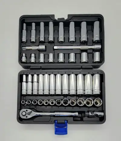 EP Auto 44pc SAE/Metric Socket Set, View more