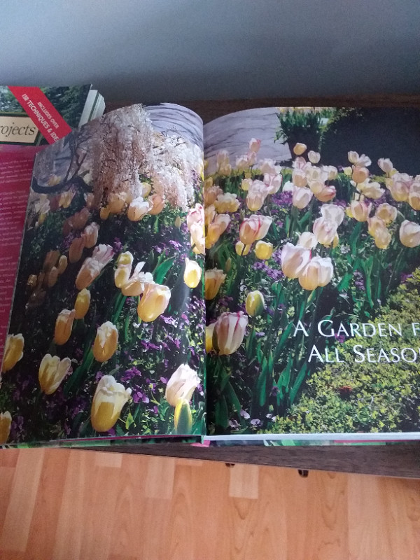 Gardening Books in Plants, Fertilizer & Soil in Thunder Bay - Image 4