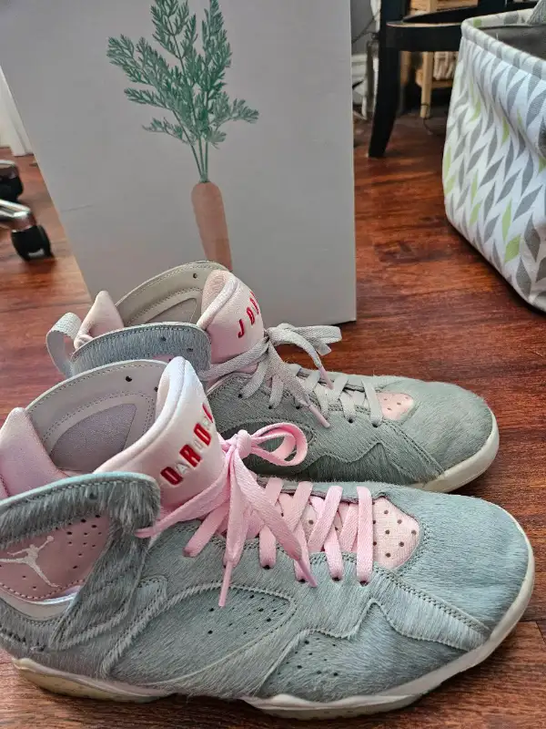 Jordan 7 Retro - Neutral Grey63234727526403121
