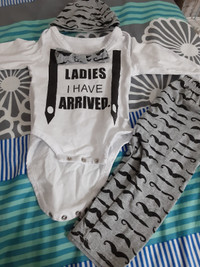 Baby 0 to 6 months Halloween and party clothes