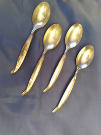 Vintage 1847 Rogers Bros Silverplated Spoons set of 4