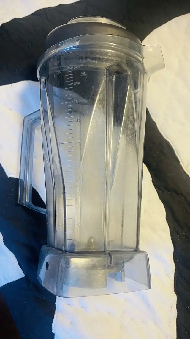 Sold!! Vitamix 64oz Container in Processors, Blenders & Juicers in City of Toronto - Image 3