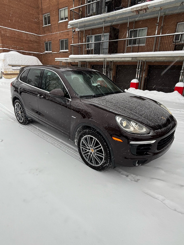 porsche cayenne in Cars & Trucks in City of Toronto - Image 2