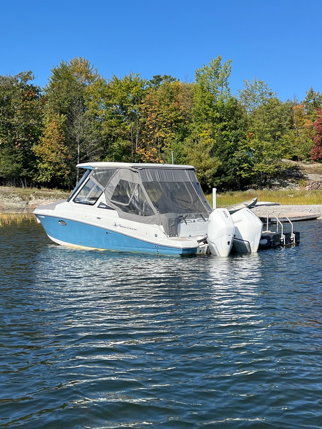 2023 Finseeker 280DC, luxury fishing yacht in Powerboats & Motorboats in London - Image 3