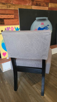 GREY ACCENT CHAIR!!!