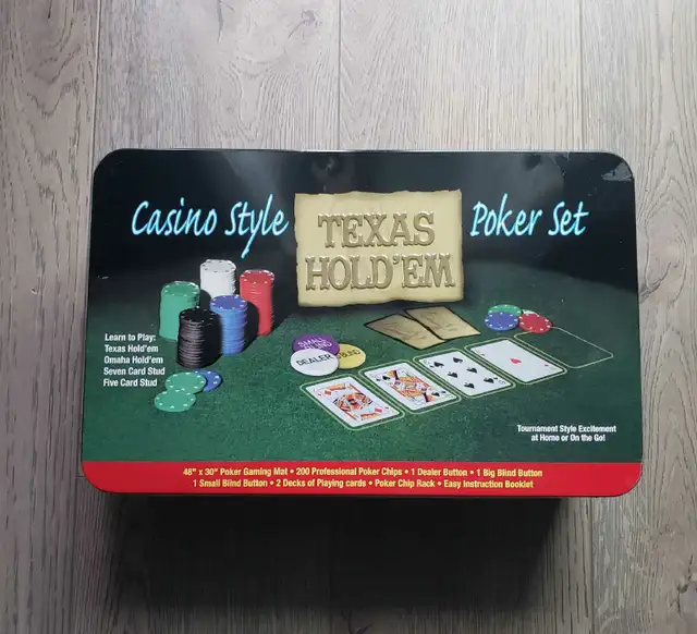 Casino Casino Style Texas Hold'em Poker Set for Sale in Toys & Games in Mississauga / Peel Region - Image 2