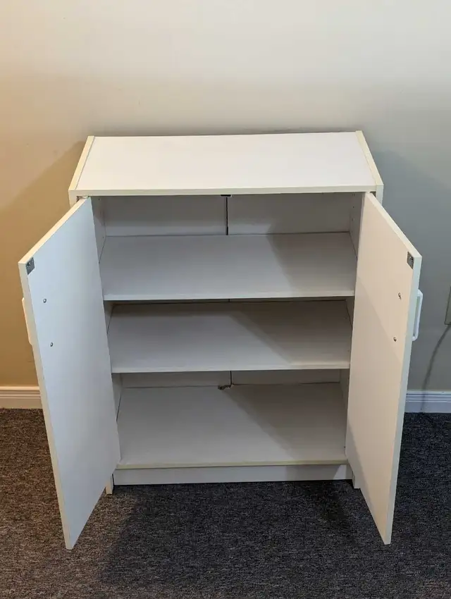 Storage Cabinet  in Bookcases & Shelving Units in Kitchener / Waterloo - Image 3