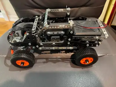 Meccano 25 Model Set - 4x4 Truck, View more