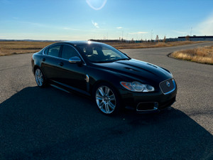 2010 Jaguar XF R