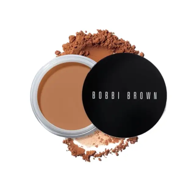BOBBI BROWN RETOUCHING POWDER IN BROWN - BNIB in Health & Special Needs in City of Toronto - Image 2
