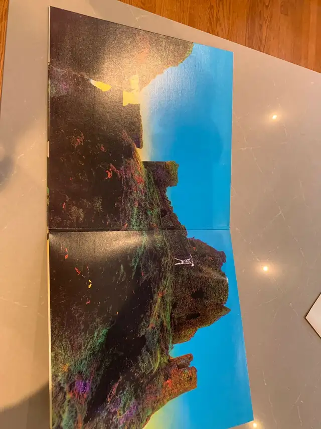 Led Zeppelin record sleeve 64840234216963122