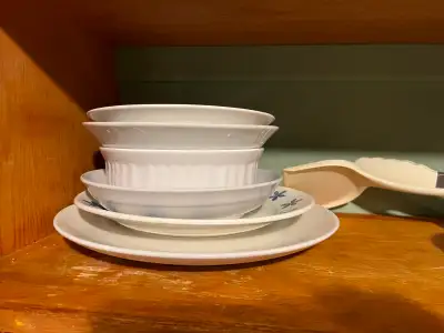 Free dishes, pot and pan, View more
