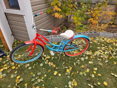 Girls 24 inch Lakona Kulana Bike, View more