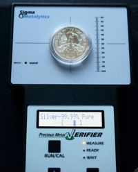Austrian Philharmoniker Silver Coin in capsule MINT CONDITION