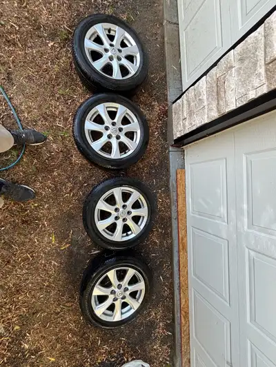 P205/55/r16 Bridgestone Turanza el400 Balance and rims if you see the add still available