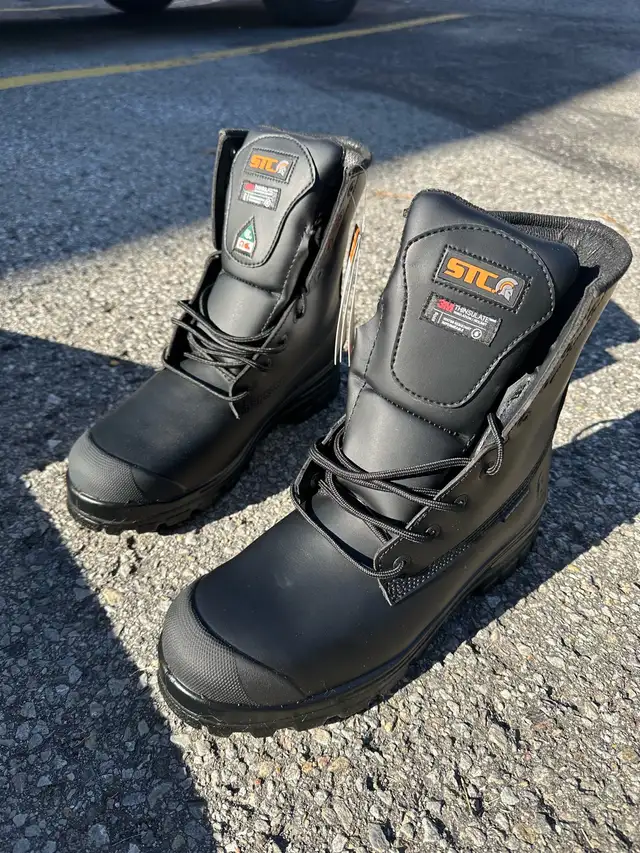 Bottes de travail in Men's Shoes in Laval / North Shore - Image 4