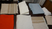 7  TABLE CLOTHS / 1  UNDER PAD