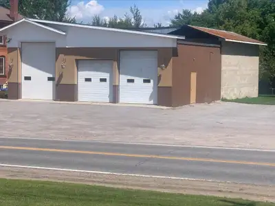 Description: This property is located just off Hwy 17 in Haley Station with easy access to the Trans...