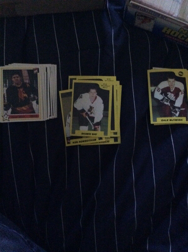 OHL cards forsale few Belleville bulls cards  in Arts & Collectibles in Belleville