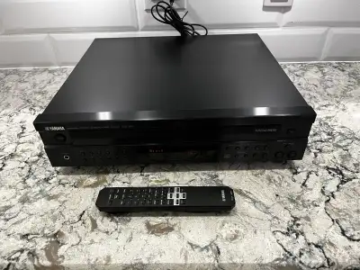 Yamaha 5-CD changer/Digital optical/remote, View more