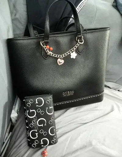Guess los  Angeles bag whit Wallet , View more