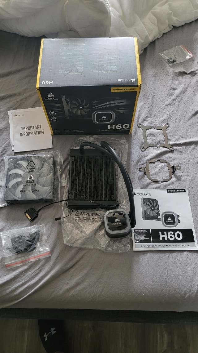 Hydro Series™ H60 (2018) 120mm Liquid CPU Cooler System Components