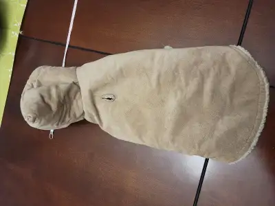 Pick up in Whyte Ridge from a smoke/bug free, dog friendly home. Jacket 1 - sold and removed Jacket...