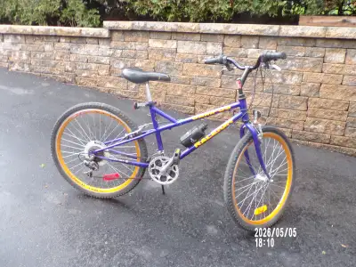velo demarque raleigh, View more