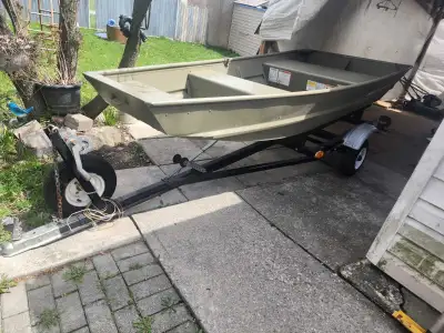 1036 Jon boat and trailer Mint condition Asking $2300. Obo. Don't waste my time Boat alone at bass p...