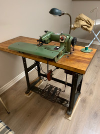 US Blind Stitch Sewing Machine
