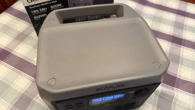 EcoFlow RIVER 2 Max Battery Generator in General Electronics in City of Toronto - Image 4