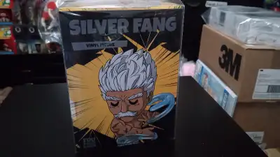 Figurine YouTooz Collectibles - One Punch Man Silver Fang Figure, View more