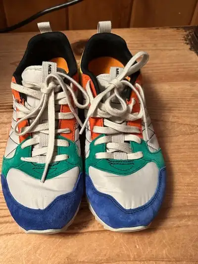 Womens Sneakers, View more