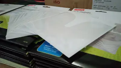 Pochettes adhesives à CD/DVD Peel & Stick Adhesive Disc Sleeves, View more