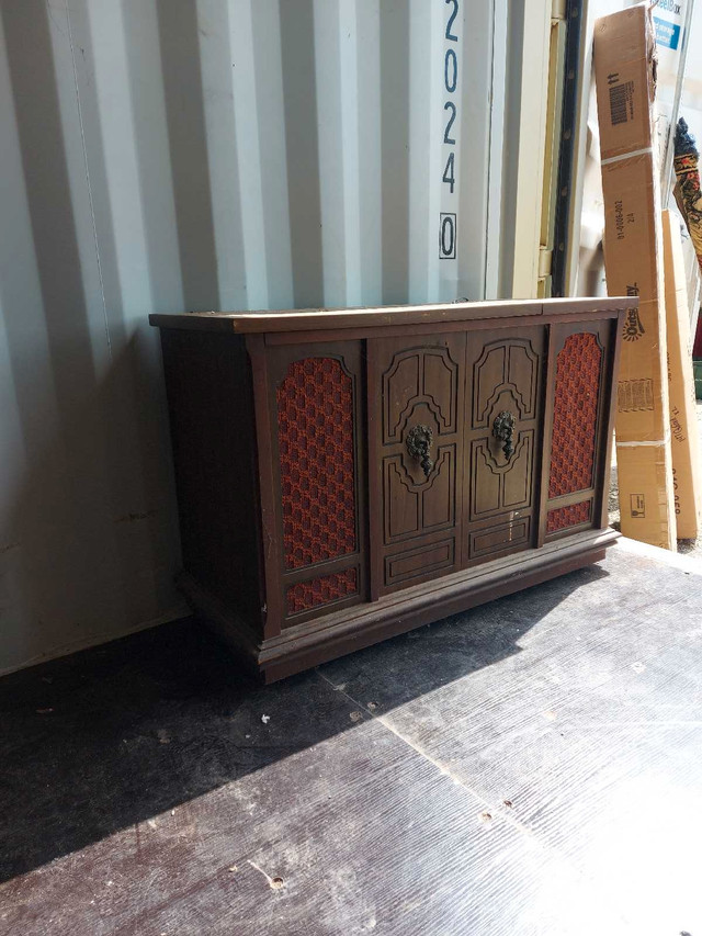 June 29th. Huge lot of vintage furniture. GREAT FOR FLIPPERS! in Garage Sales in Kitchener / Waterloo