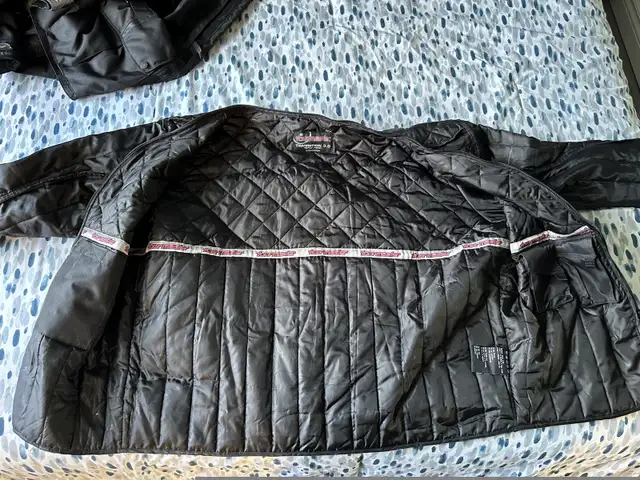 Motorcycle Jacket in Men's in Kingston - Image 5