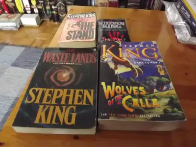 4 STEPHEN KING HORROR BOOKS/STAND,THINNER,WASTELANDS,WOLVES CALL, View more