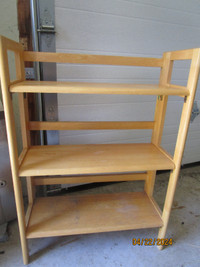 Wooden 3 shelf case with open back