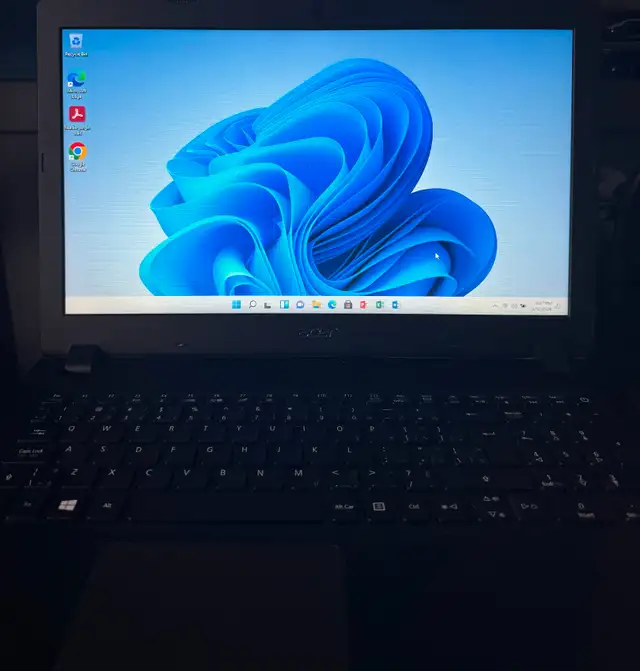 Acer laptop425693264657131520