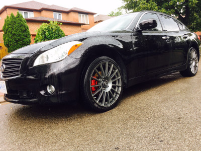 Excellent condition infiniti AWD M37X for sale. 