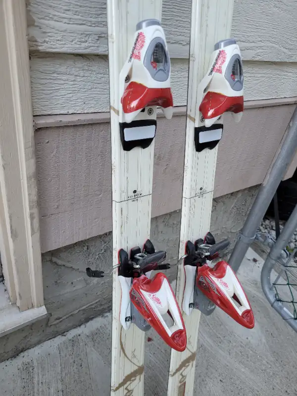 Rossignol Passion LTD Downhill Skis 146 cm / Rossignol bindings in Ski in Calgary - Image 5