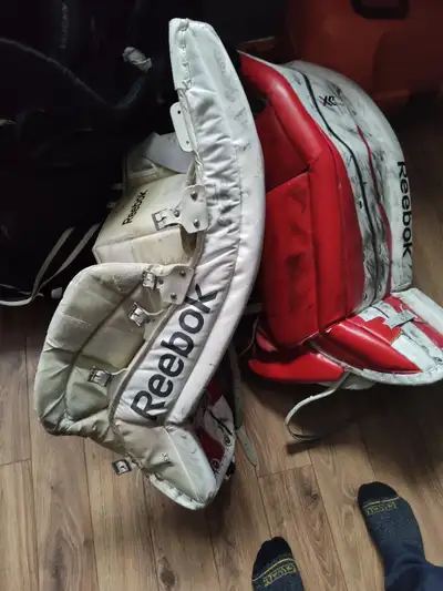 Goalie pads, View more