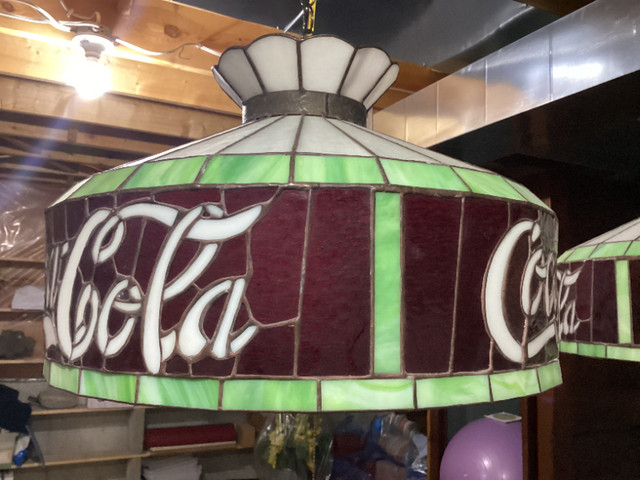 Coca Cola Tiffany Pendant lamp in Arts & Collectibles in Barrie - Image 2