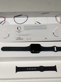 Apple Watch Series 5 - 44m - Space Grey