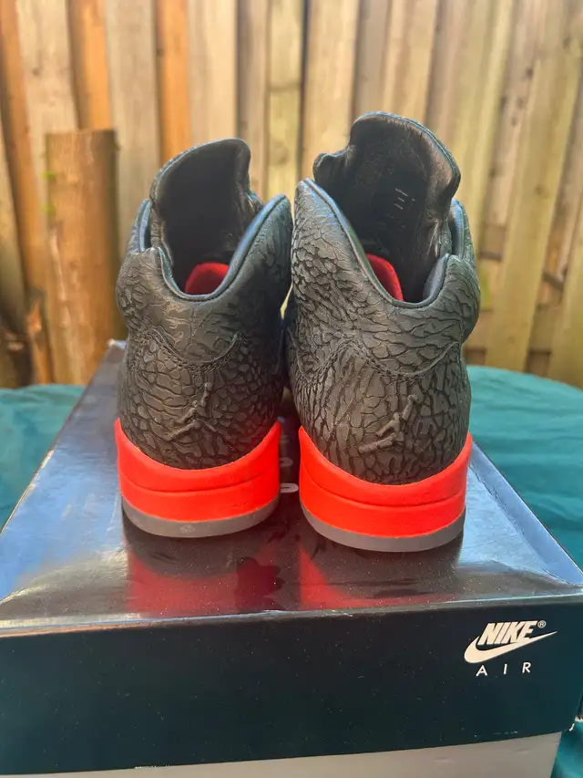 Air Jordan 5 3 Lab Black Infrared Size 9.5 in Men's Shoes in City of Toronto - Image 6