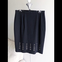 NEW - Nueva - Black Silver Midi Pencil Women's Skirt (Size 12)