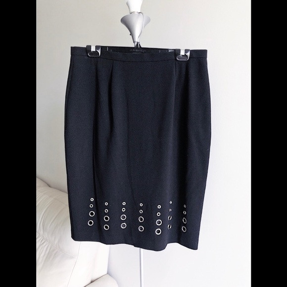 NEW - Nueva - Black Silver Midi Pencil Women's Skirt (Size 12) in Women's - Dresses & Skirts in London