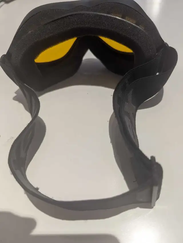 lunette ski alpin pour enfant- utilisées 2 fois seulement in Ski in City of Montréal - Image 5