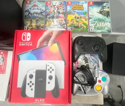 Nintendo Switch OLED Bundle (4 jeux/games) , View more