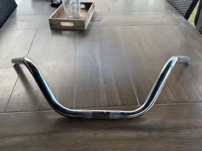 Handle bars from 08 Sportedter - $50 OEM Rear tuen signal light from older FLH - 50 - obo